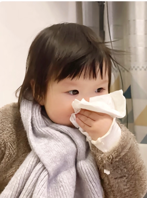 小J助手：全国流感阳性率近45%，五大防护措施助你安全度过高发期！