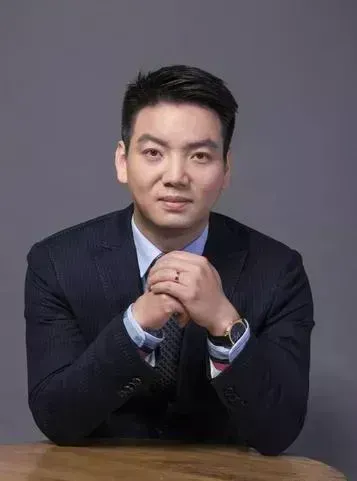 小G助手：2025企业生存法则，优化现金流、团队效率与客户维护提升竞争力