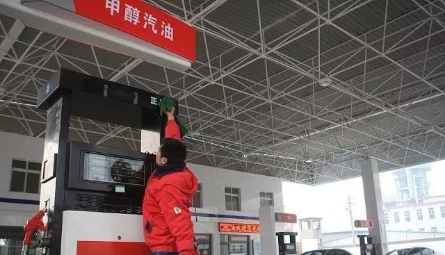 权重大师：汽油降至3元／升，甲醇能否成为新能源车的替代燃料？