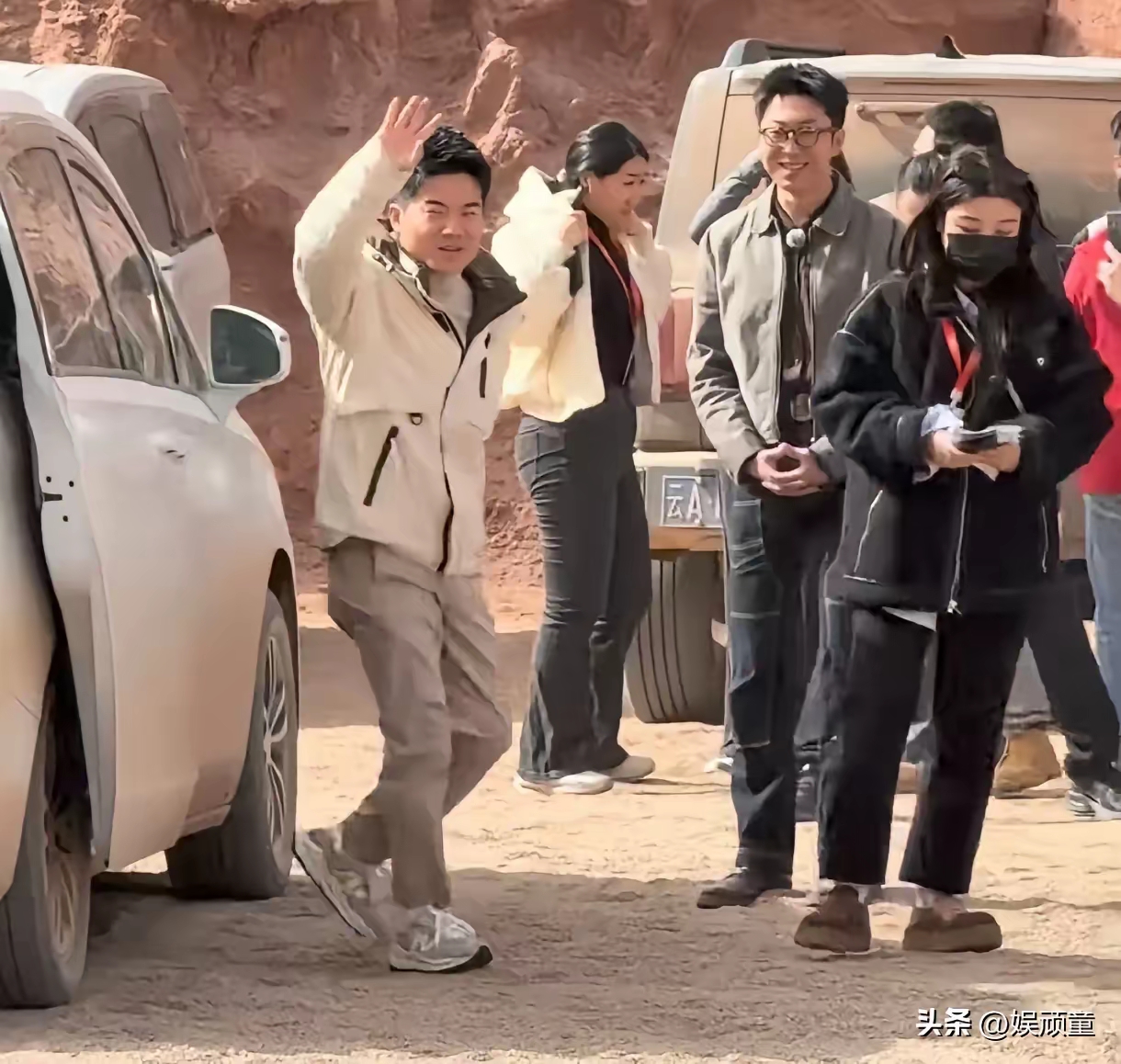 星评助手：董宇辉新疆直播揭秘，流量变实效，助力当地旅游发展