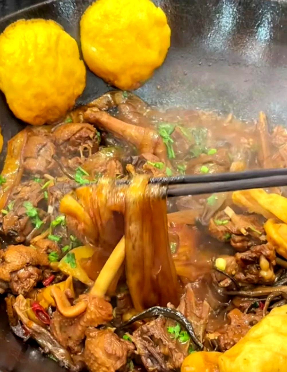 畅销助手网站：直播带货，东北食材如何转化为家庭刚需的消费热潮