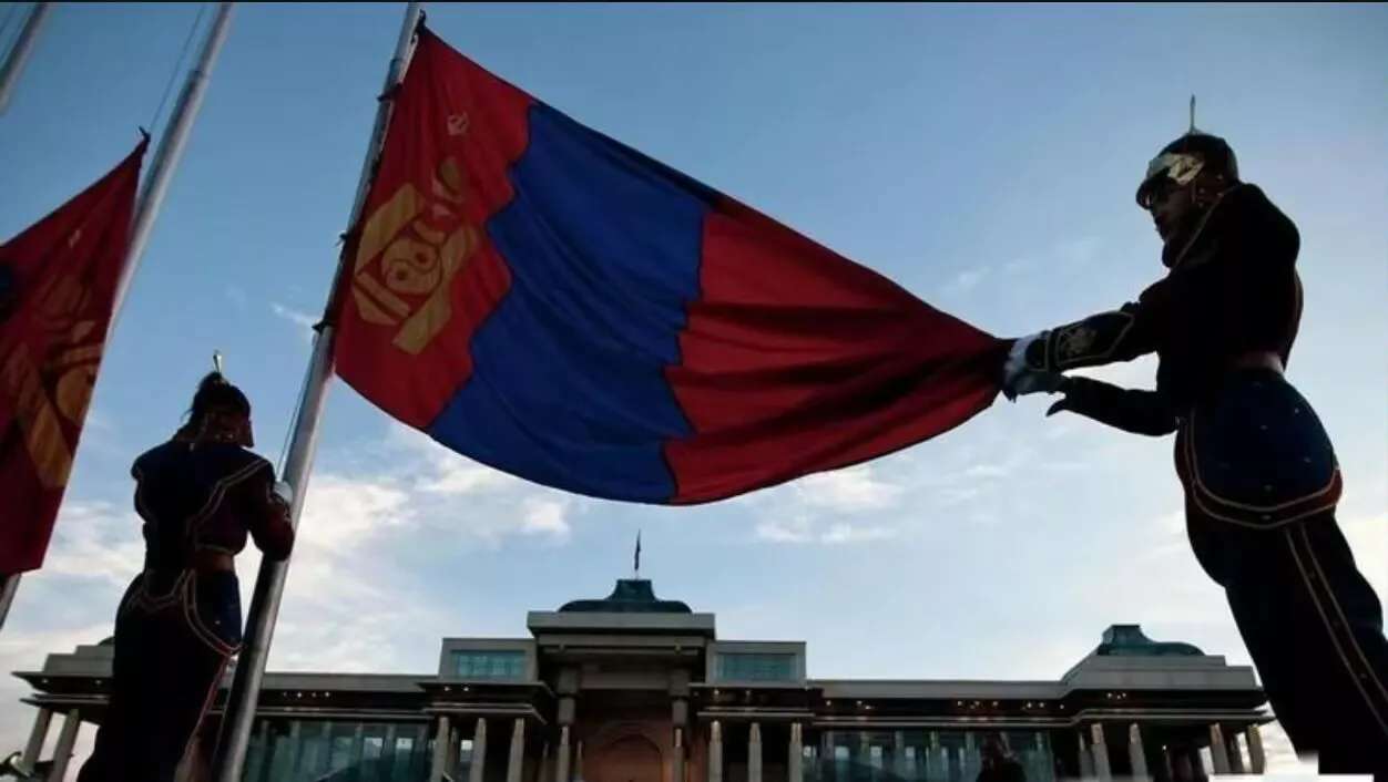 小G助手卡密：蒙古国煤炭出口印度背后的外交考量与经济风险分析