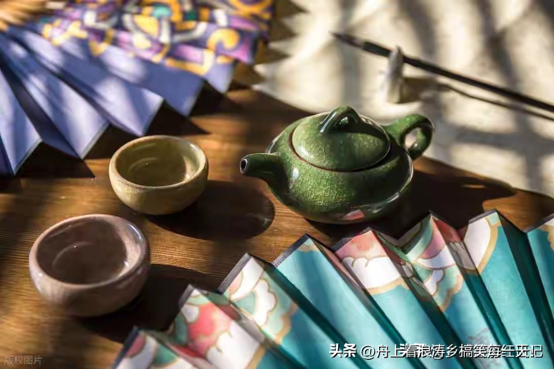 易团助手：经济下行时代，存钱的意义与重要性解析