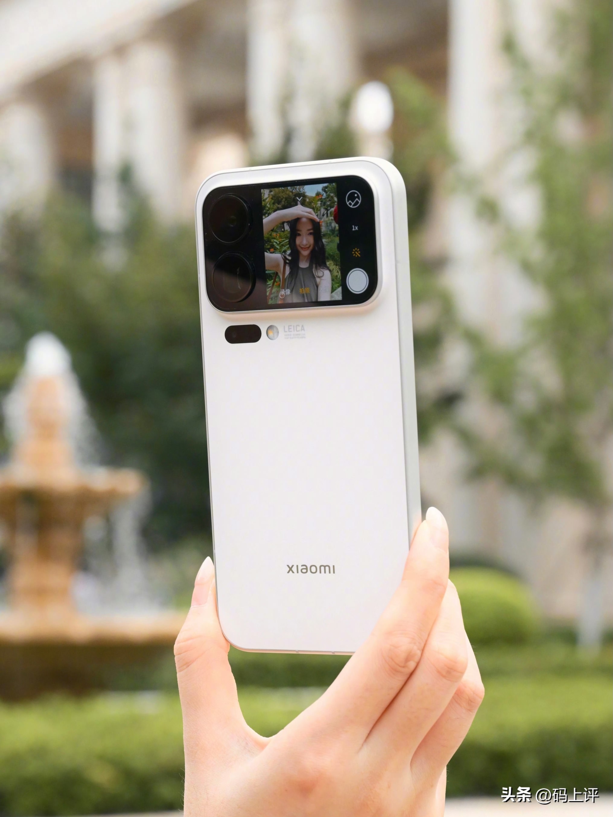 潜力鸭：小米17系列首销超80万，Pro Max热销背后解析与选购指南