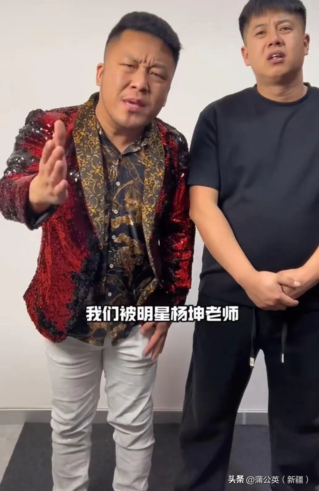 夕夕助手：杨坤起诉“四川芬达”，网络主播需恪守道德与法律底线