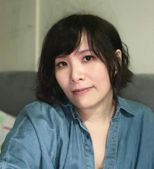 小评评助手最新版本：苏打绿贝斯手馨仪离婚，出轨男被判10年禁婚并赔5000万！