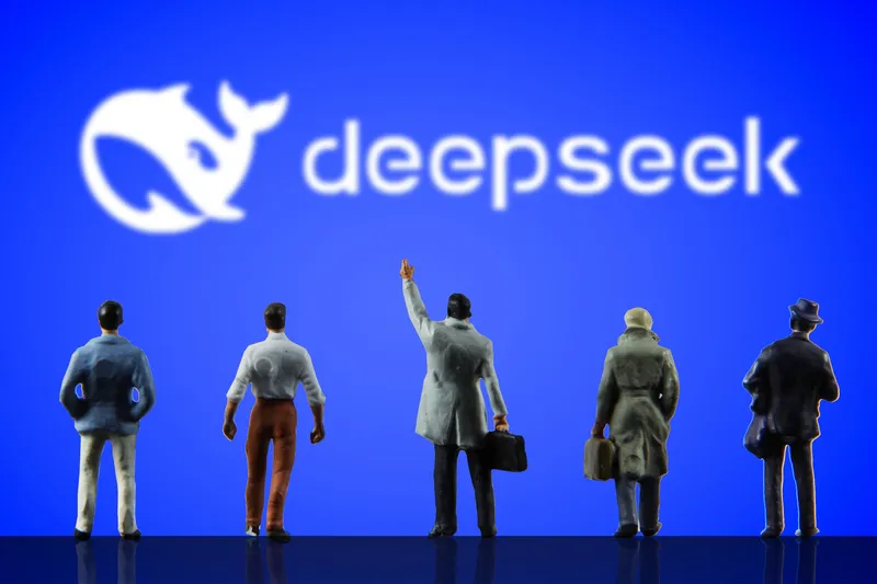 易评助手下载官网：00后创业者借DeepSeek实现3.3亿销售，AI营销新时代的崛起与挑战