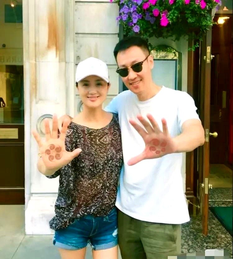 小店管家靠谱吗：宋丹丹、辛柏青与李乃文，经典重组家庭剧的绝版回忆与遗憾告别