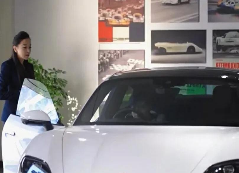 超单助手网站：保时捷销售冠军牟倩文，专注敬业成就170辆销量的秘诀