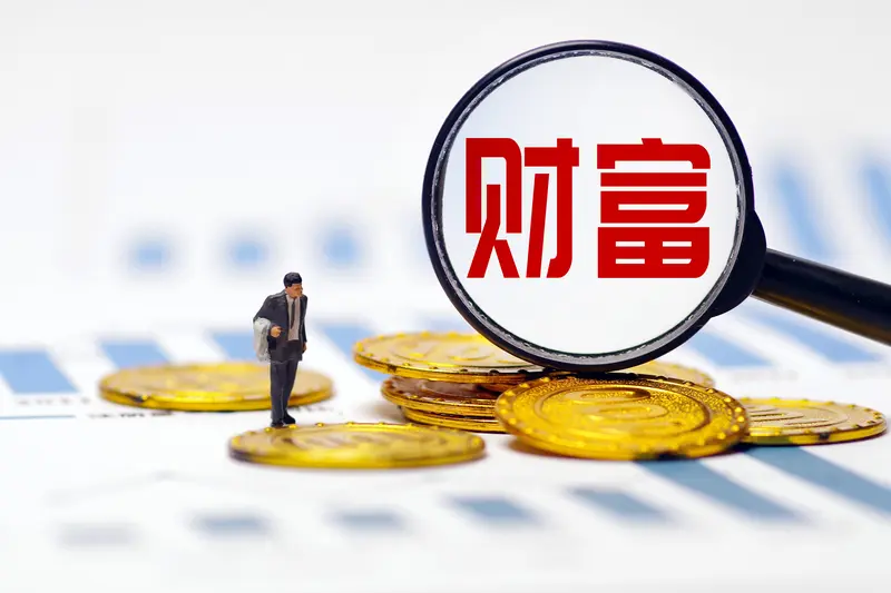 超单助手出评软件：自媒体生存指南，如何避免内卷与提升创作能力