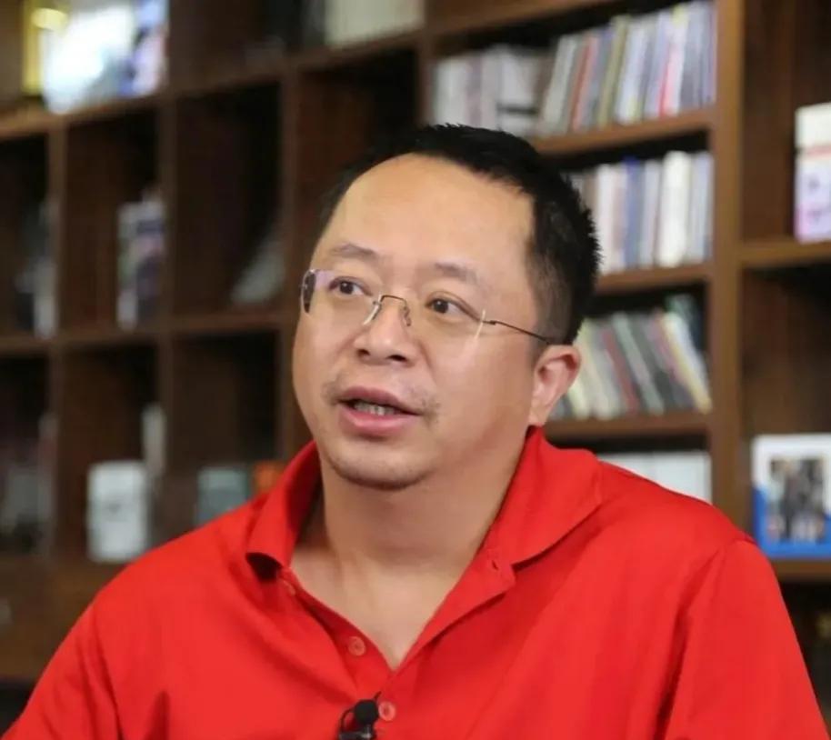 小Q助手：俞敏洪的选择困境，教育与直播之间的抉择和思考