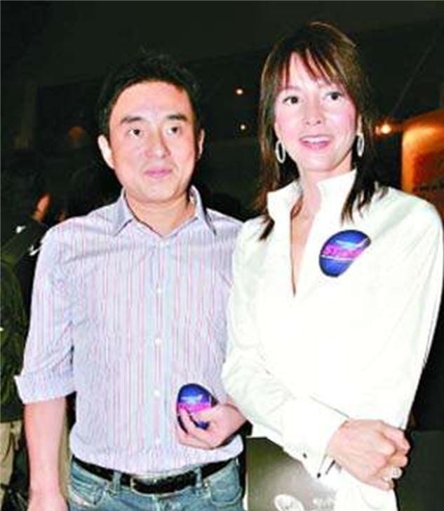 易团助手：郑裕玲离婚风波，女强人如何影响夫妻关系与婚姻幸福