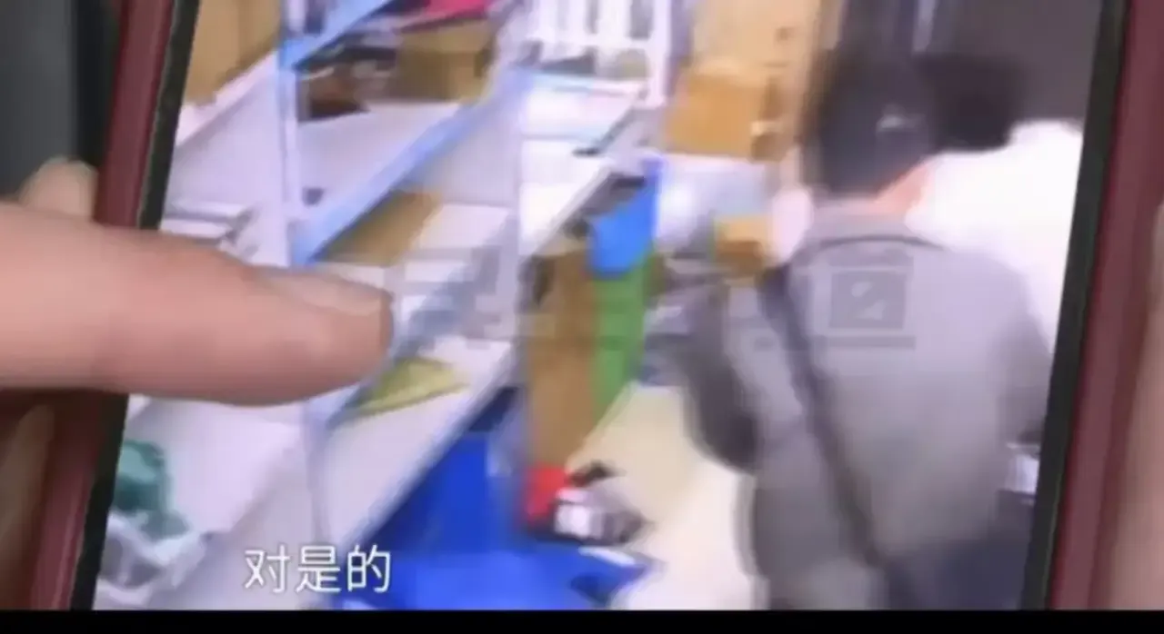 小G助手：郑州女子网购退款后欲‘白嫖’，引发社会对诚信与道德的深思