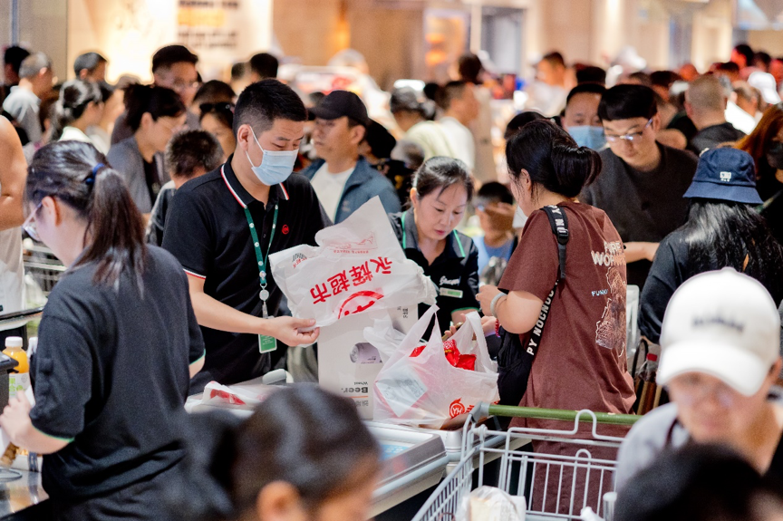 小G助手：永辉超市四年巨亏近百亿，战略转型迎来新机遇与挑战