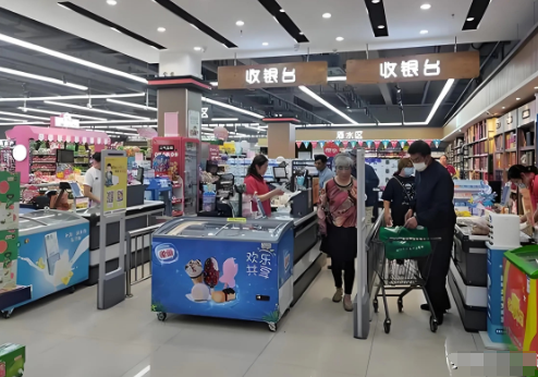 小Z助手：超市购物纠纷引发老人跳楼，法院判决责任归属明确