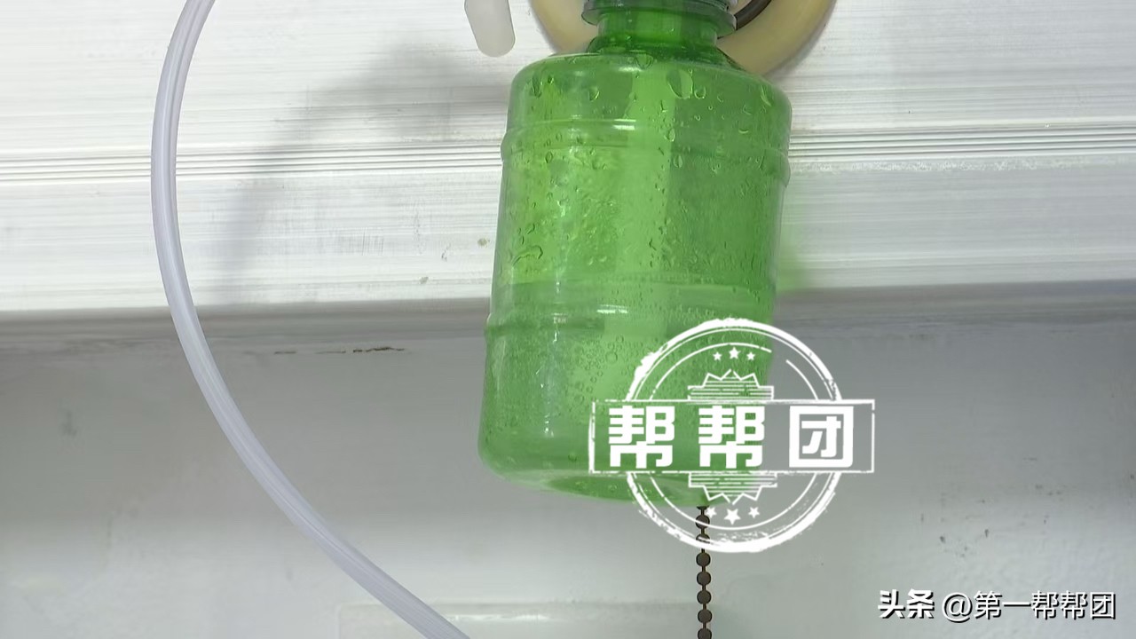 易单助手下载官网：新冠病毒再次活跃，医生教你缓解咽痛的有效方法与注意事项