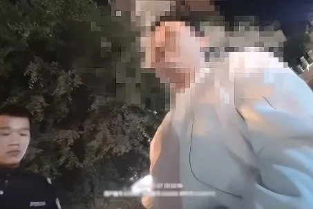 语音助手：古蔺男子被骗购金饰六万，警方成功拦截追回黄金首饰！
