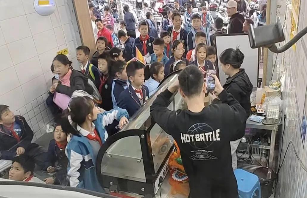 小G助手小号：肥娟小吃，温情营销与人情味的完美结合