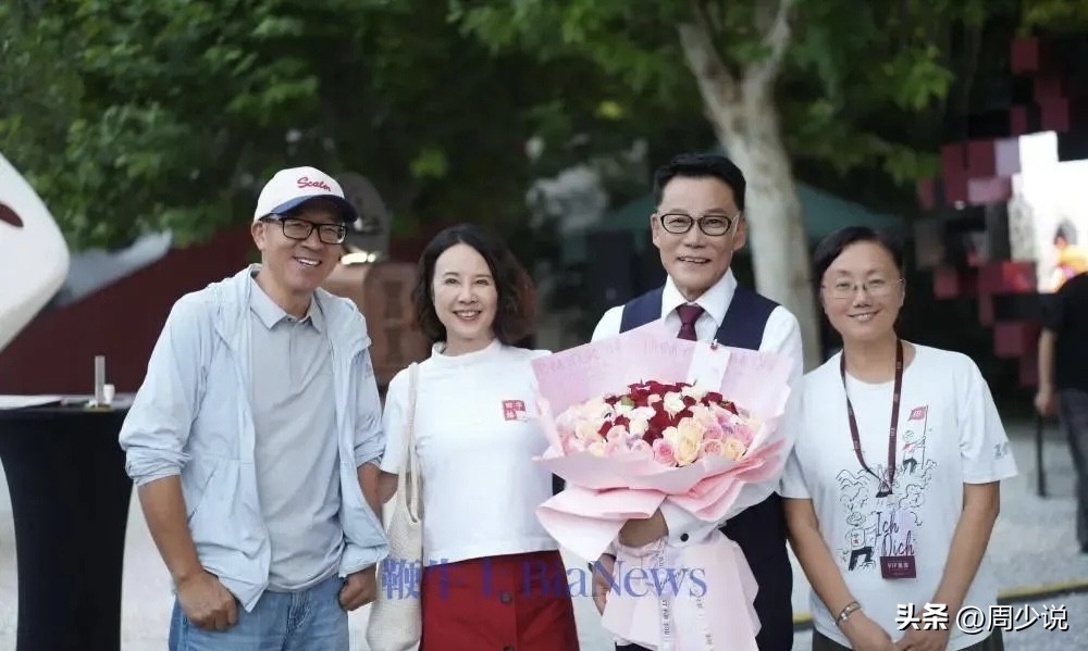 CC助手拼多多：李国庆大婚，北大校友张丹红与名人到场祝贺的背后故事