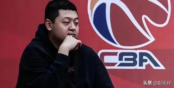 小G助手：辽篮签约韦伯引发热议，外援更替与球队未来布局解析
